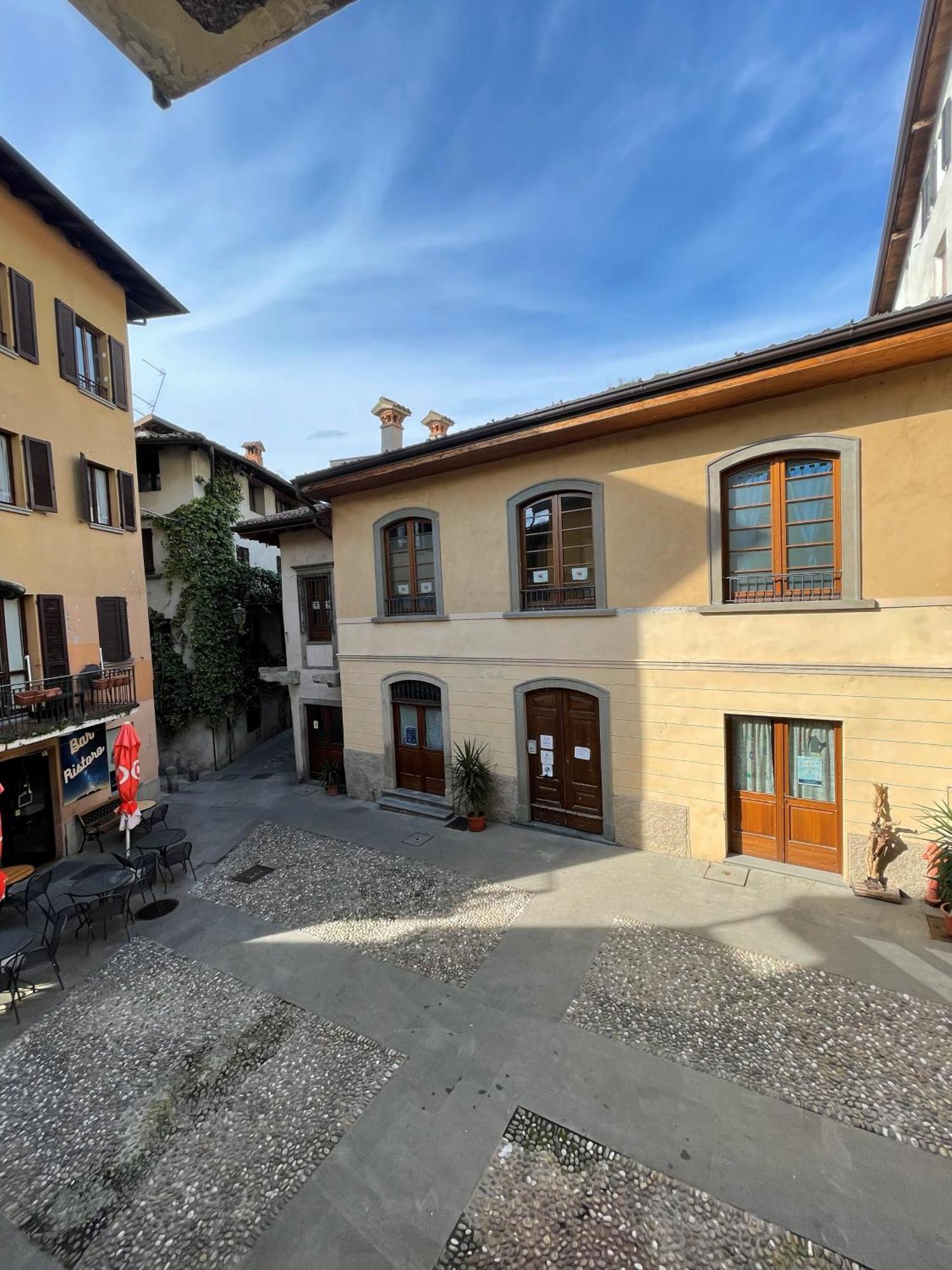 Casa Berlai, Bilocale Sul Lago Vila Pisogne Exterior foto