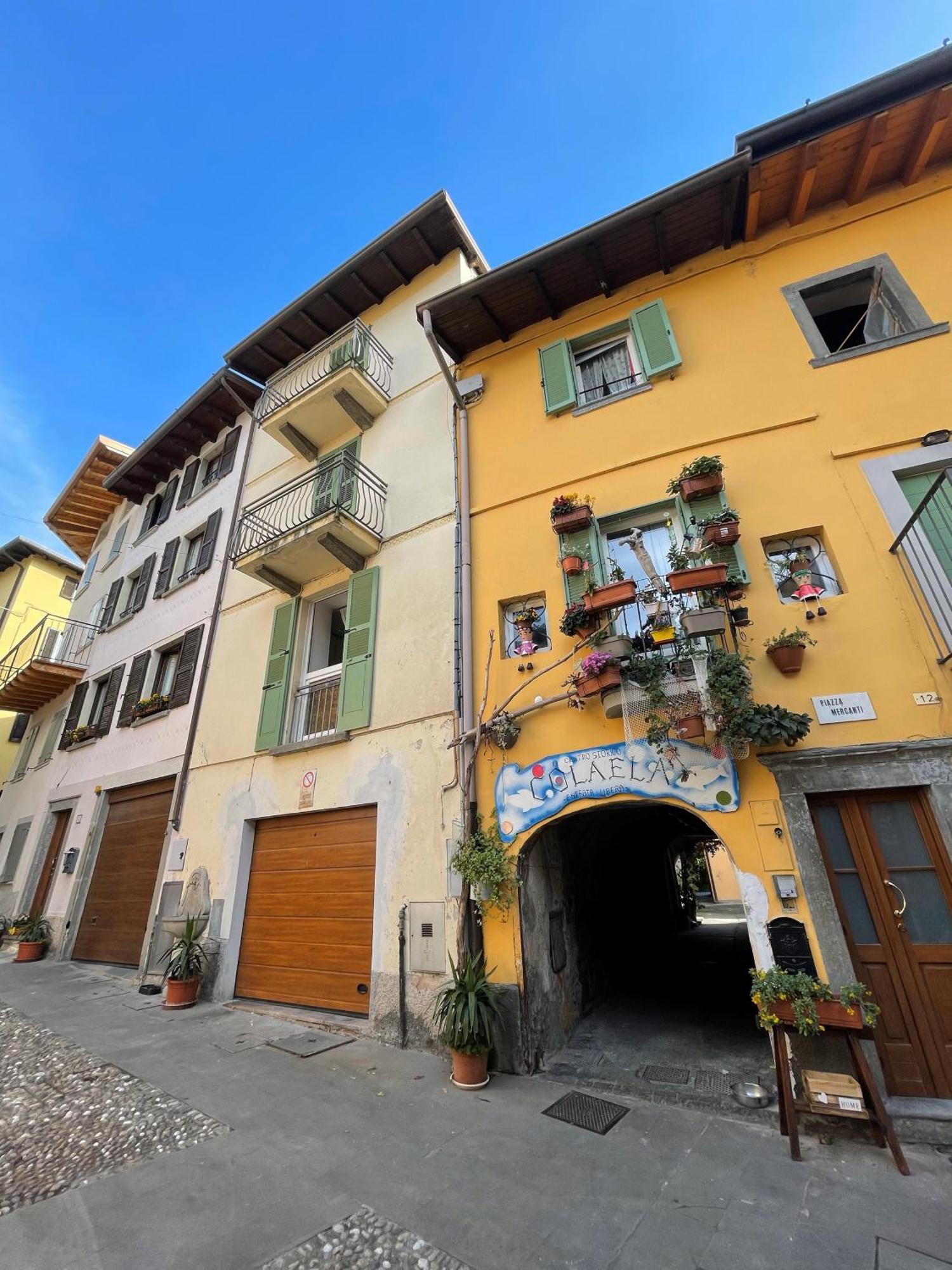 Casa Berlai, Bilocale Sul Lago Vila Pisogne Exterior foto